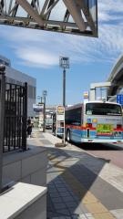 「横浜駅改札口前」バス停留所