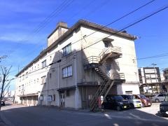 南富山駅