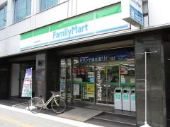 ファミリーマート　仙台本町店