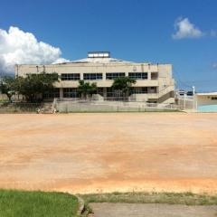 金武小学校
