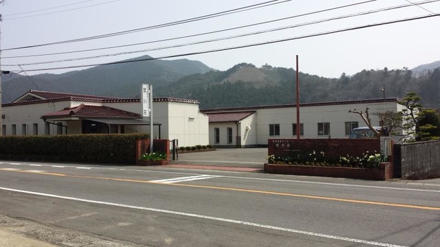 窪川荘 建物全景