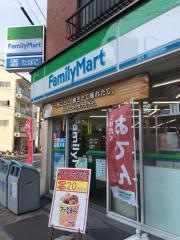 ファミリーマート　波除二丁目店