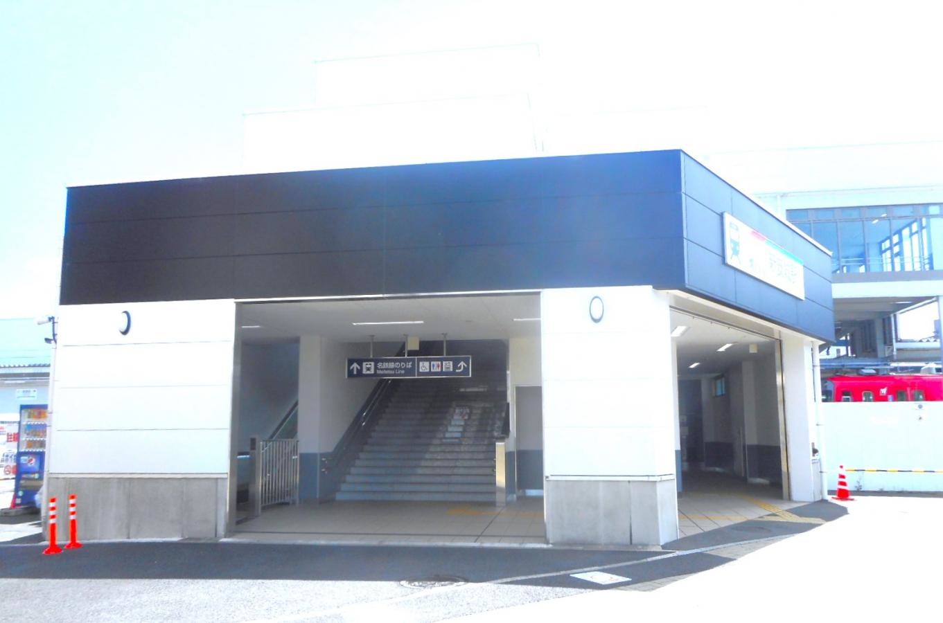 北口の名鉄線のりば入口