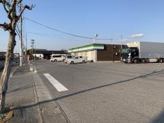 ファミリーマート　古河坂間店
