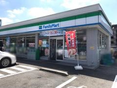 ファミリーマート　新石川２４６店