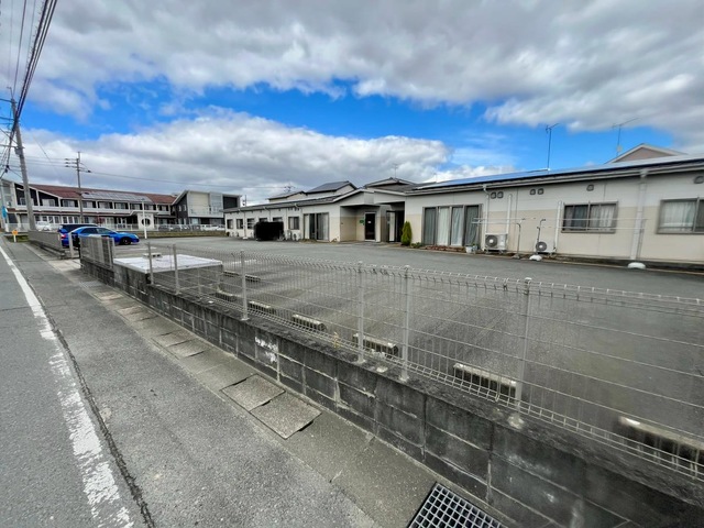 グループホームなかばる 建物全景