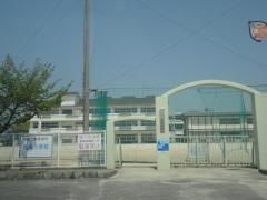 西条小学校