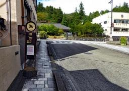 「西参道」バス停留所