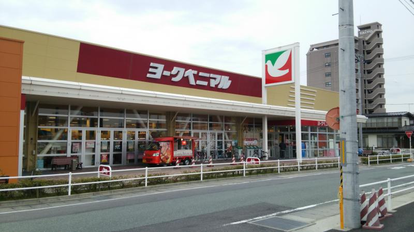 山形 市 ヨークベニマル