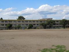 上野台小学校
