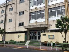 中富小学校
