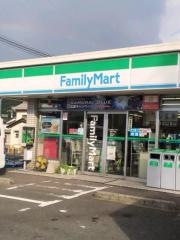 ファミリーマート　小浜山手店