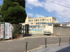 天美南小学校