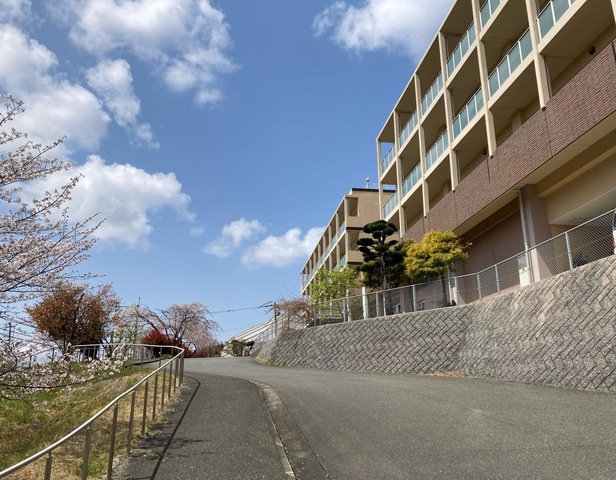 アットホーム博多の森