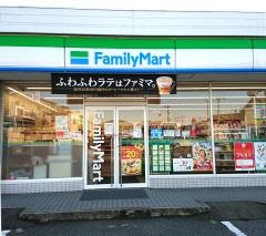 ファミリーマート　金沢上安原店