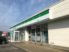 ファミリーマート　つがる柏店