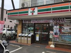 セブンイレブン　市川曽谷店
