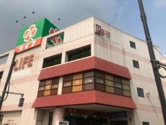 ライフ　千川駅前店