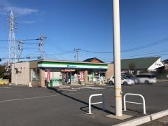 ファミリーマート　高浜湯山町二丁目店
