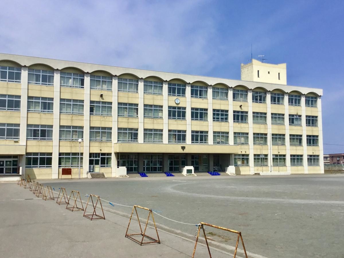 篠田小学校