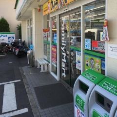 ファミリーマート　松原六丁目店