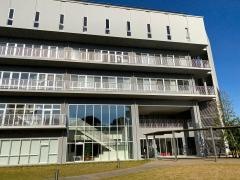 ベルランド看護助産専門学校