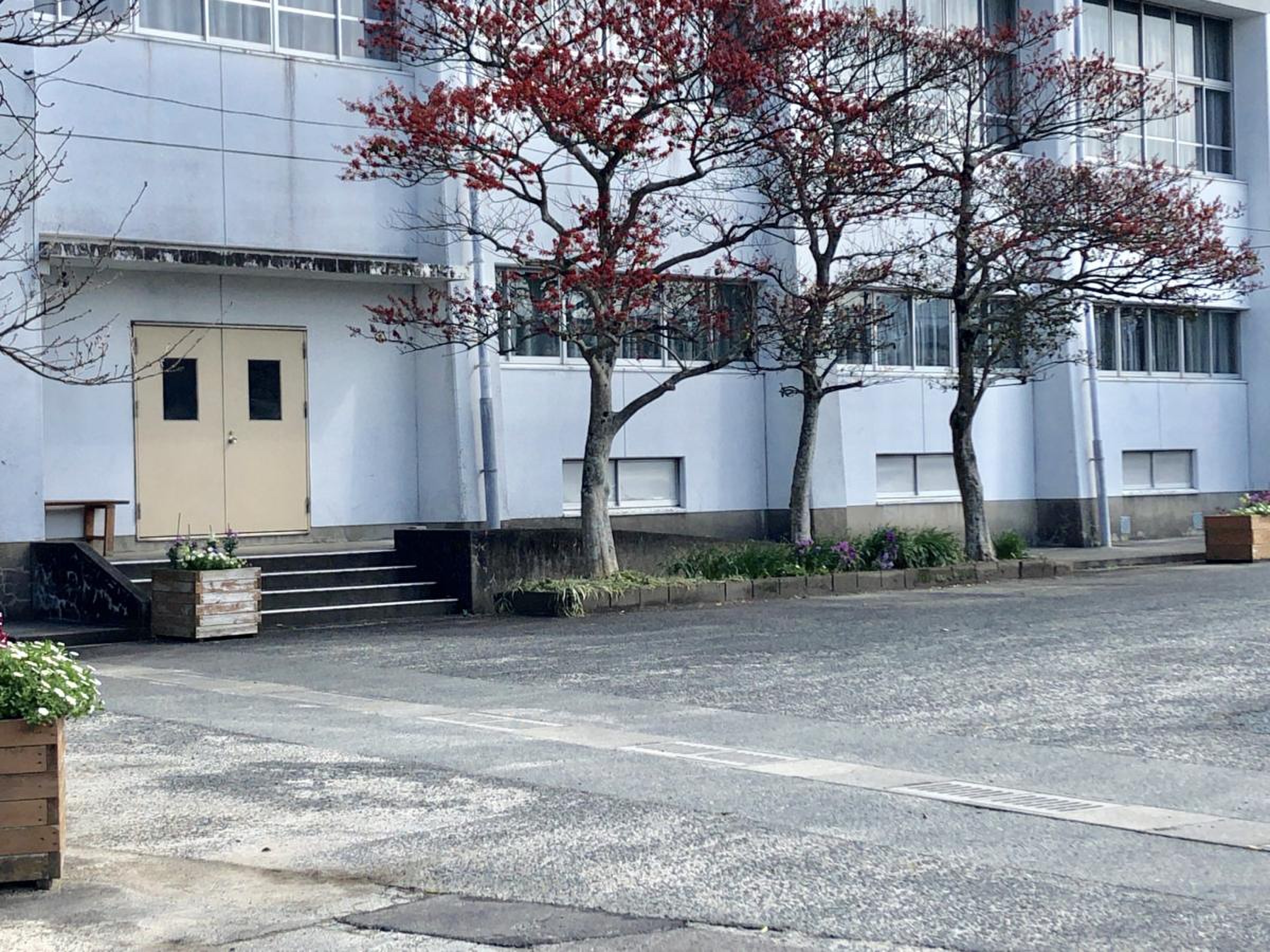 天 拝 中学校