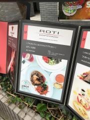 ＲＯＴＩ・ＲＯＰＰＯＮＧＩ