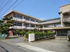 河和小学校