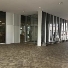 北杜市ながさか図書館
