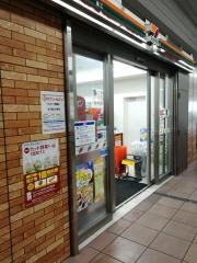 セブンイレブン　京王堀之内駅店