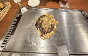 鉄板ダイニング月や