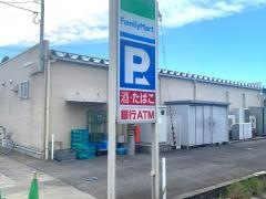 ファミリーマート　富山堀川町店