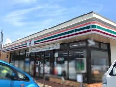 セブンイレブン　御坂夏目原店