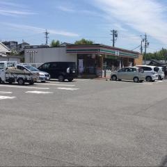 セブンイレブン　小牧本庄店