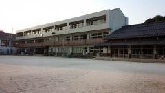 横田小学校