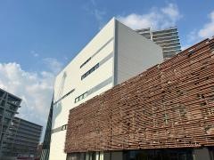 箕面市立船場図書館