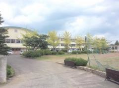 亦楽小学校