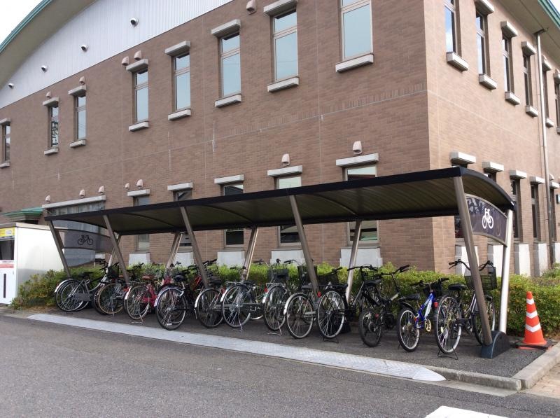 下諏訪町立図書館