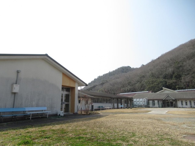 椿の園 施設外観