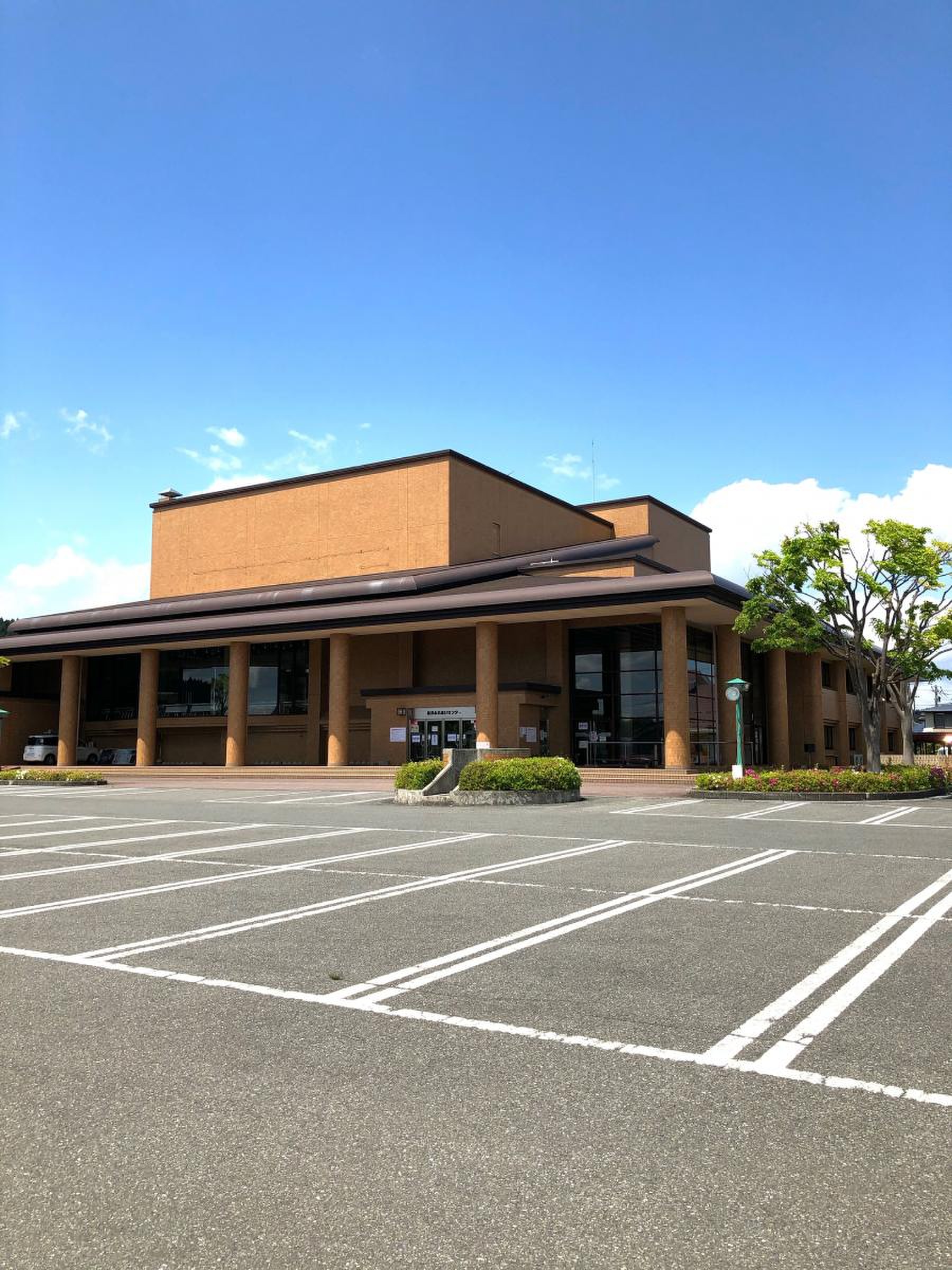 前沢 ふれあい センター