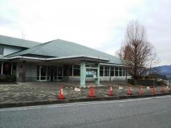 名張市立図書館