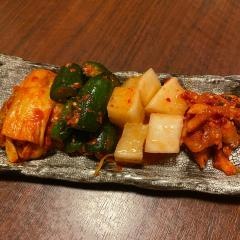 鶴本家