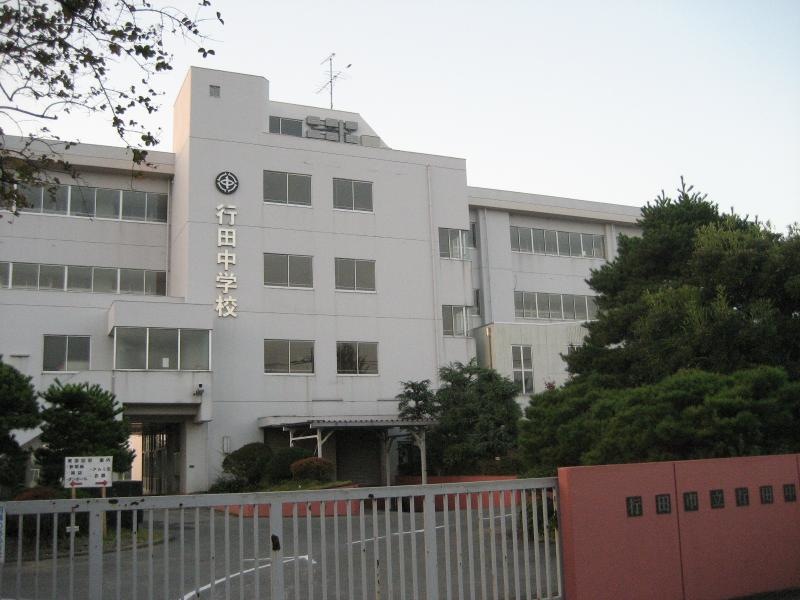 校舎外観