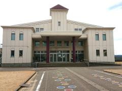 津沢小学校