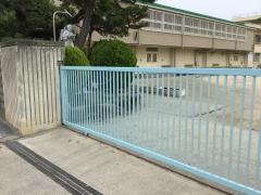 茨木小学校
