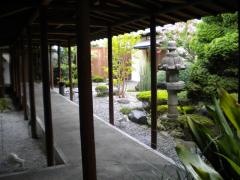 石和温泉郷