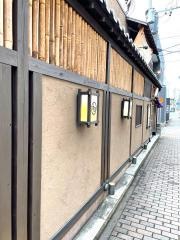 西新初喜姪浜駅南店