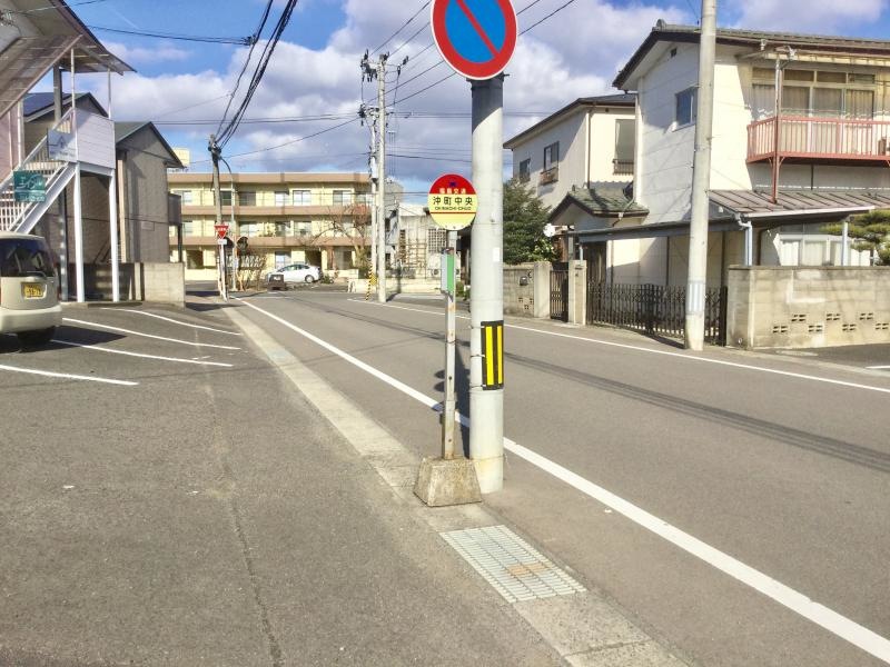 バス停全景1