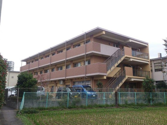 「結」ケアセンターたまがわ 建物全景